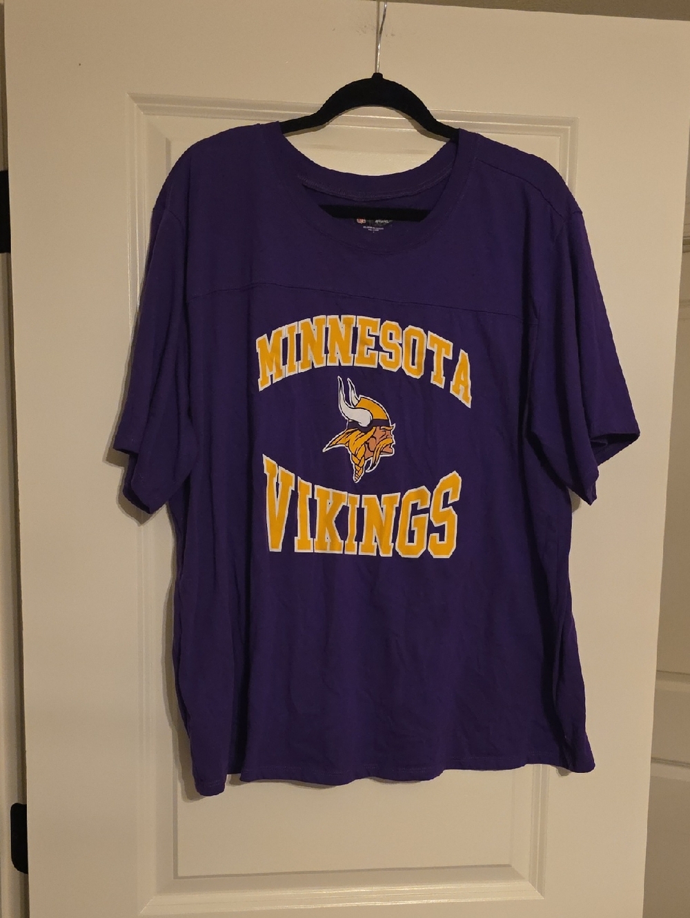 TORRID TEAM 3XL Minnesota Vikings Purple Graphic Tee